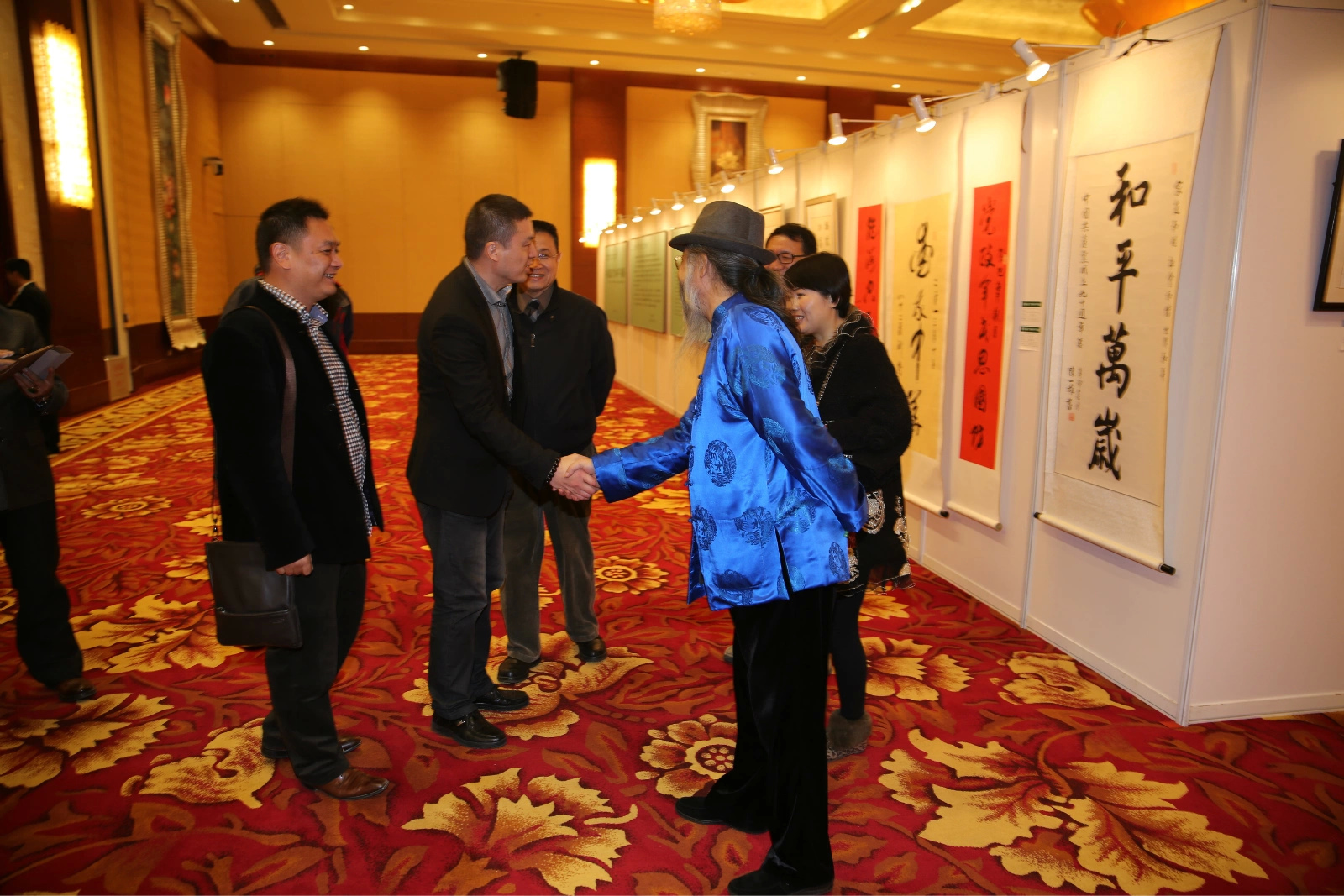 �л������鱦�Ļ��ٽ�������Խ�᳤�����ɷֻ���ʥ�ͻ᳤�����շֻ���ʥҼ�᳤��Ӧ���μӵ���조�������ƽ���黭չ���˴λ�չչ���������α�ɭ�������������������¿��Ȱ���λ��������Ʒ��